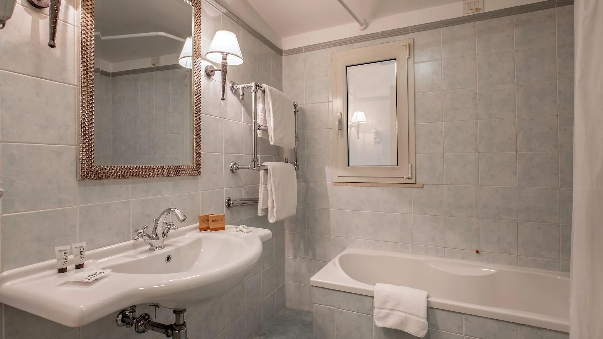 Hotel Selva Candida 3*,  Italia