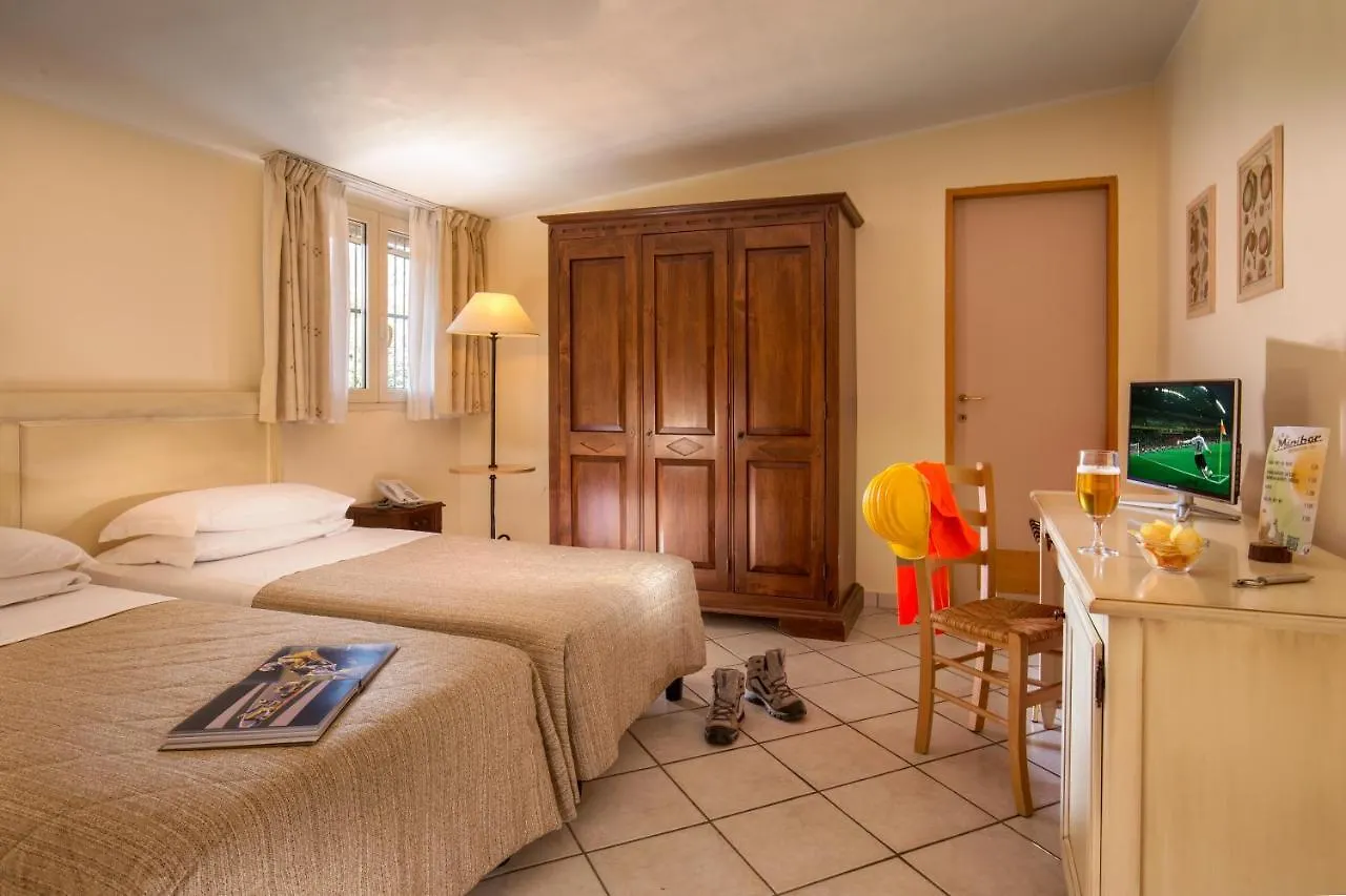 Hotel Selva Candida 3*,  Italy